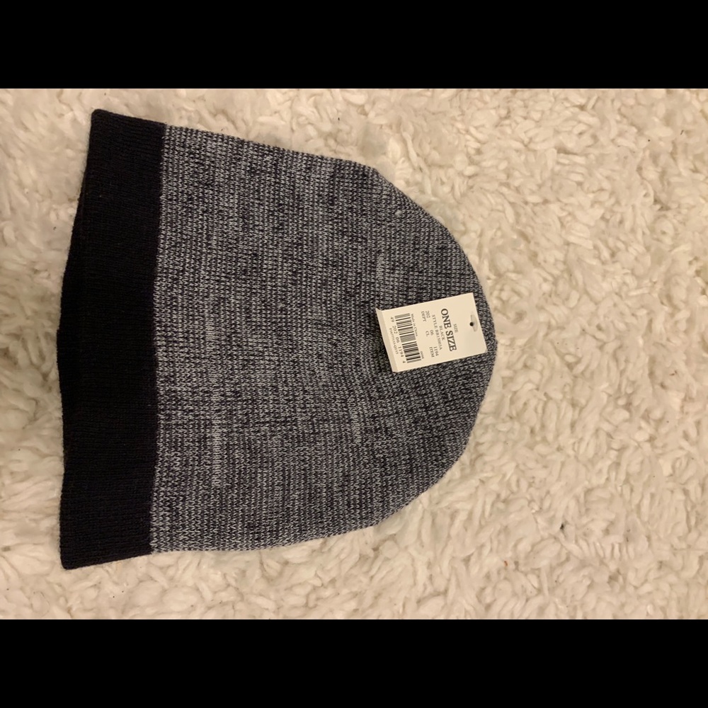 grey beanie